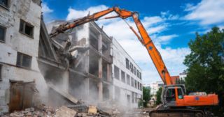 Промышленный демонтаж зданий Рубцовск, цена от 2967 руб.